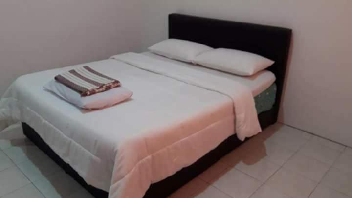 Homestay Lot 10 Pangkor Pekan Pangkor ภายนอก รูปภาพ